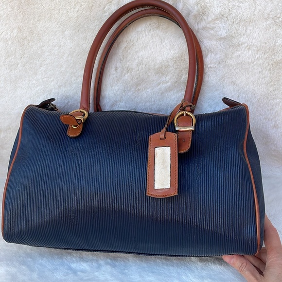 GUC, auth SALVATORE  FERRAGAMO NAVY BLUE VINTAGE BAG, made in Italy - Picture 15 of 16